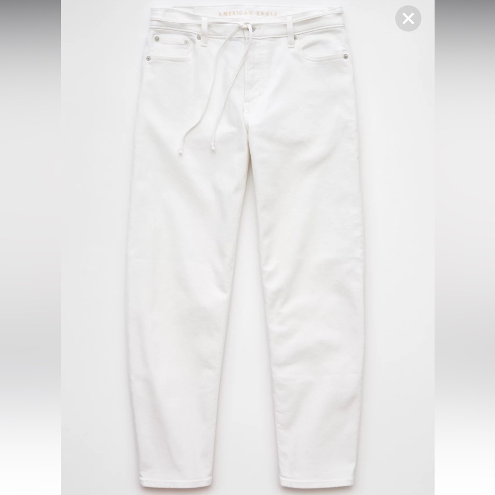 NWT AE White Mid Rise Stretch barrel jeans - Picture 8 of 12